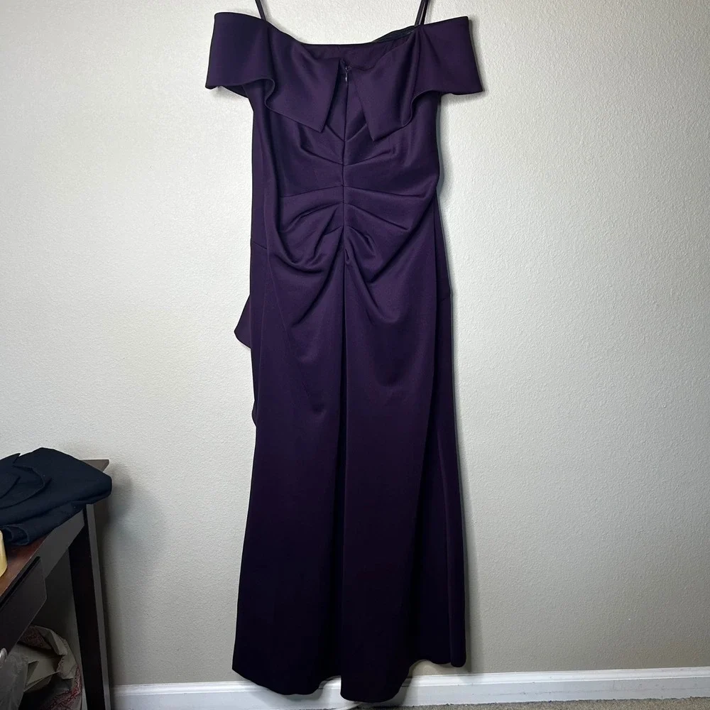 Xscape Purple Berry Off Shoulder Formal Maxi Dress‎ Size 16W Scuba Off Shoulder